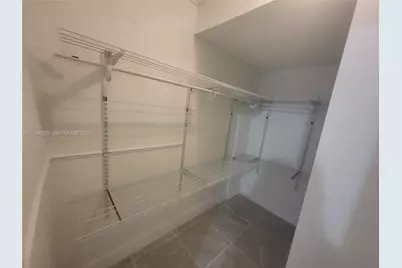 1275 W 35th St #29B, Hialeah, FL 33012 - Photo 20