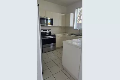 2755 SE 15th #101, Homestead, FL 33035 - Photo 8