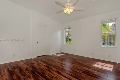 1877 Aspen Ln, Weston, FL 33327 - Photo 14