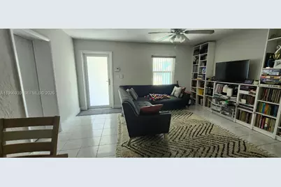2530 NW 152nd St, Miami Gardens, FL 33054 - Photo 14
