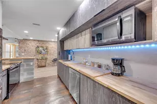 9000 NW 12th Ave, Miami, FL 33150 - Photo 14