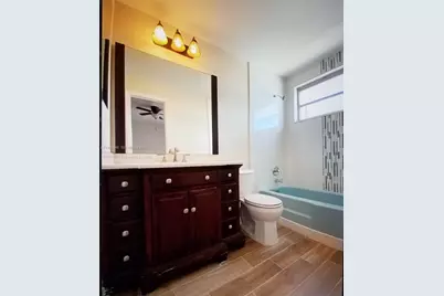 12500 NE 5th Ave #309, North Miami, FL 33161 - Photo 4