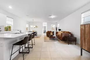 2357 NW 130th St, Miami, FL 33167 - Photo 2