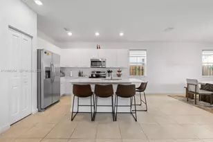 2357 NW 130th St, Miami, FL 33167 - Photo 4