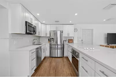 3050 NE 48th St #210, Fort Lauderdale, FL 33308 - Photo 6