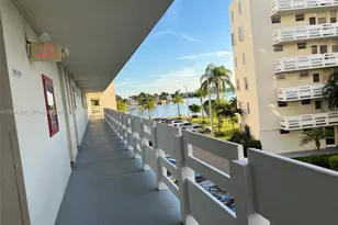 3030 Marcos Dr, Aventura, FL 33160 - Photo 38