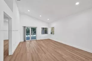 10153 NW 3rd Ct, Plantation, FL 33324 - Photo 32