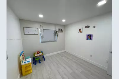 325 NW 19th Ln #30, Miami, FL 33136 - Photo 20