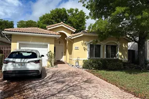 4748 NW 111th Ct, Doral, FL 33178 - Photo 2
