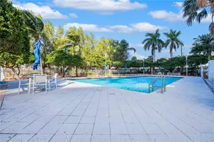 7914 Harbor Island Dr, North Bay Village, FL 33141 - Photo 32