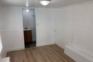 1424 NW 69th St, Miami, FL 33147 - Photo 6