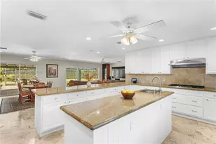 6845 SW 129th Terrace, Pinecrest, FL 33156 - Photo 6