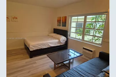 1021 Euclid Ave #10, Miami Beach, FL 33139 - Photo 4