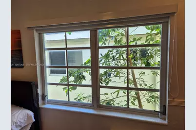 1021 Euclid Ave #10, Miami Beach, FL 33139 - Photo 2