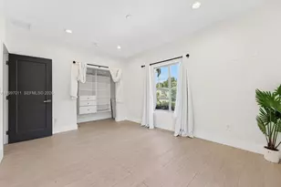 1126 NE 16th Ct, Fort Lauderdale, FL 33305 - Photo 12