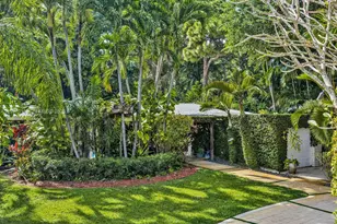 11932 NE 8th Ave, Biscayne Park, FL 33161 - Photo 2