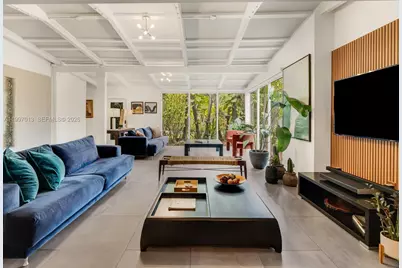 11932 NE 8th Avenue, Biscayne Park, FL 33161 - Photo 20