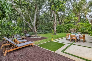 11932 NE 8th Ave, Biscayne Park, FL 33161 - Photo 54