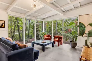 11932 NE 8th Ave, Biscayne Park, FL 33161 - Photo 14