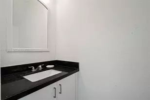 3676 San Simeon Cir, Weston, FL 33331 - Photo 16