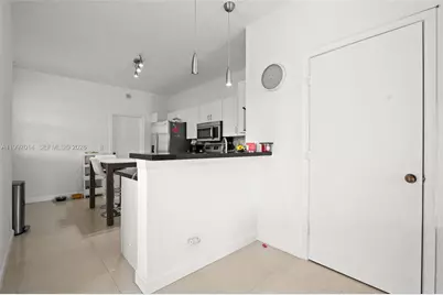 3676 San Simeon Cir, Weston, FL 33331 - Photo 8