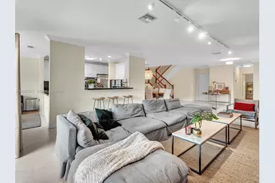 2901 Hidden Harbour St, Dania Beach, FL 33312 - Photo 8