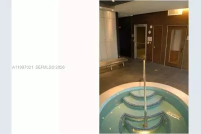 55 SE 6th St #2310, Miami, FL 33131 - Photo 24