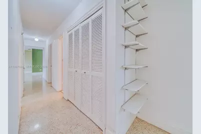 9961 SW 12th St, Miami, FL 33174 - Photo 12