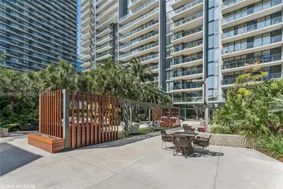 88 SW 7th St #1804, Miami, FL 33130 - Photo 10