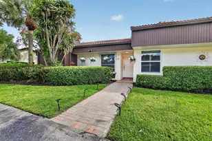 6924 Tiburon Cir, Boca Raton, FL 33433 - Photo 2