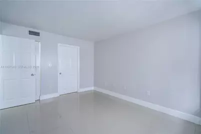 1986 Biarritz Dr #207, Miami Beach, FL 33141 - Photo 14