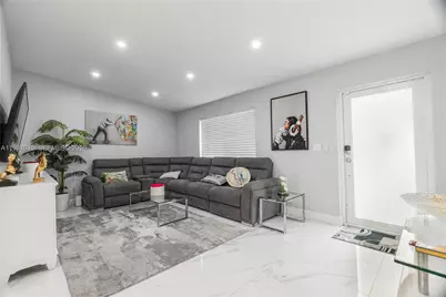 2222 SW 138th Ave, Miami, FL 33175 - Photo 6