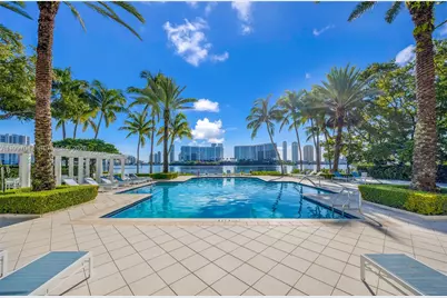 3245 NE 184 St #13101, Aventura, FL 33160 - Photo 26