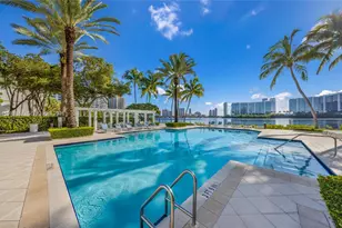 3245 NE 184th St, Aventura, FL 33160 - Photo 2