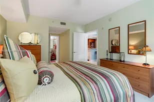110 Washington Ave, Miami Beach, FL 33139 - Photo 14