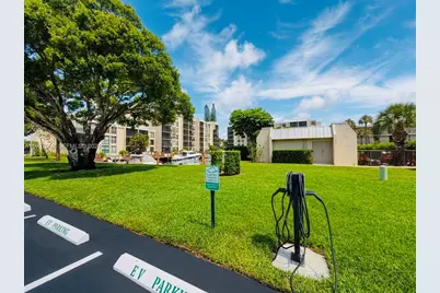 27 Royal Palm Way #102, Boca Raton, FL 33432 - Photo 34