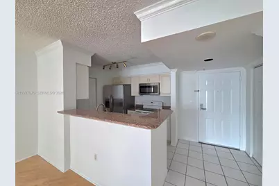 1155 Brickell Bay Dr #2006, Miami, FL 33131 - Photo 10