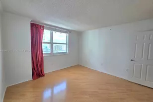 1155 Brickell Bay Dr, Miami, FL 33131 - Photo 18