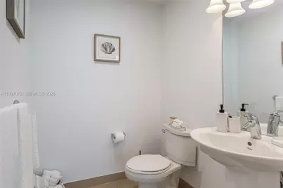 300 S Biscayne Blvd #T-3607, Miami, FL 33131 - Photo 18