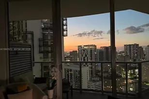 300 S Biscayne Blvd, Miami, FL 33131 - Photo 36