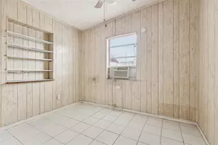 1611 NE 42nd Ct, Pompano Beach, FL 33064 - Photo 14