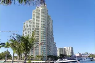 3330 NE 190th St, Aventura, FL 33180 - Photo 18