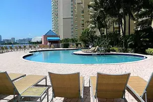 3330 NE 190th St, Aventura, FL 33180 - Photo 20