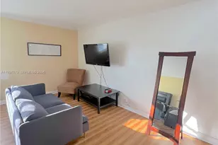 100 Lincoln Rd, Miami Beach, FL 33139 - Photo 14