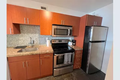 100 Lincoln Rd #1116, Miami Beach, FL 33139 - Photo 12