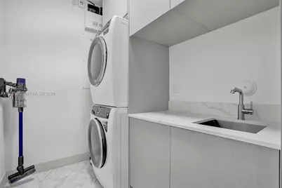 18985 Atlantic Blvd, Sunny Isles Beach, FL 33160 - Photo 30