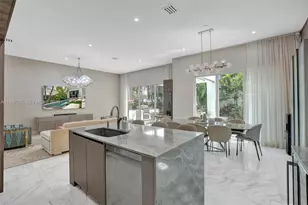 18985 Atlantic Blvd, Sunny Isles Beach, FL 33160 - Photo 12