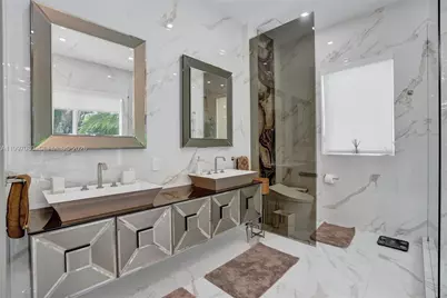 18985 Atlantic Blvd, Sunny Isles Beach, FL 33160 - Photo 26