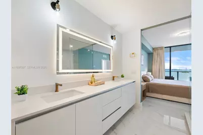 700 NE 24th St #606, Miami, FL 33137 - Photo 18