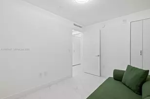 700 NE 24th St, Miami, FL 33137 - Photo 24